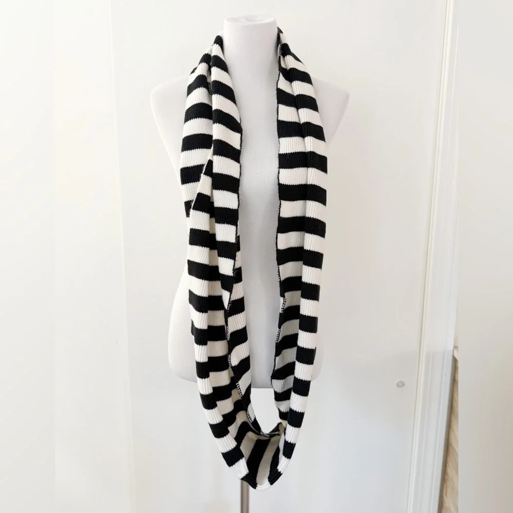 Black & White Striped Knit Infinity Scarf